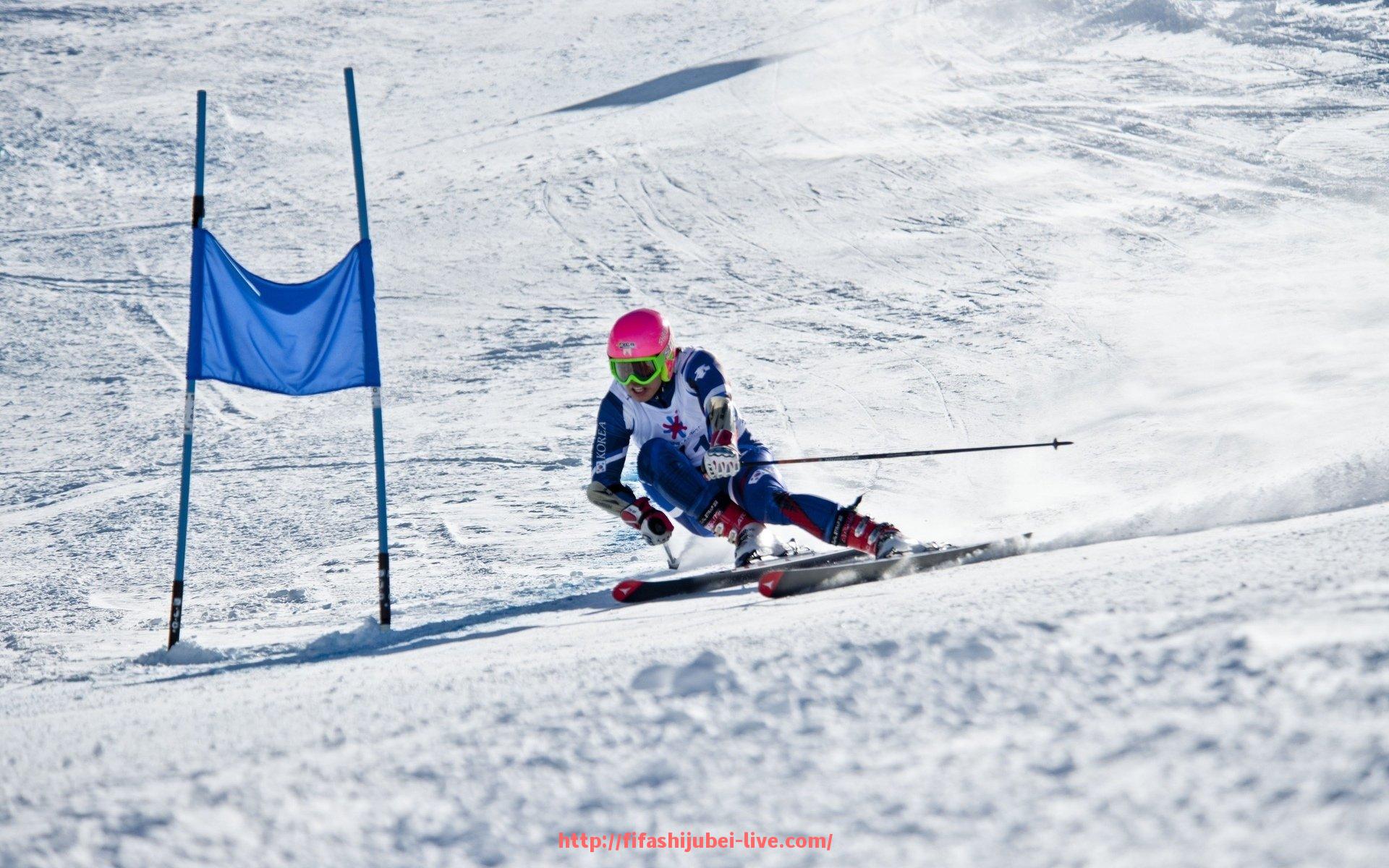 世俱杯直播-举重锻炼常用的健身器材有哪些？